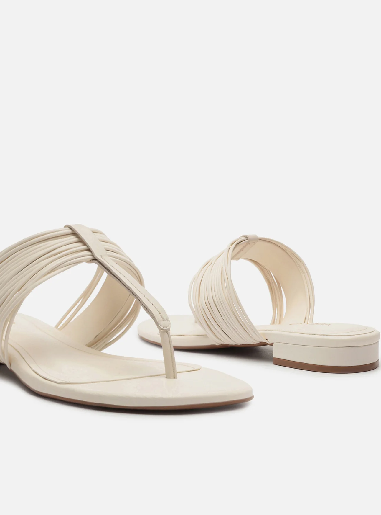 Elani Leather Flat - Image 4