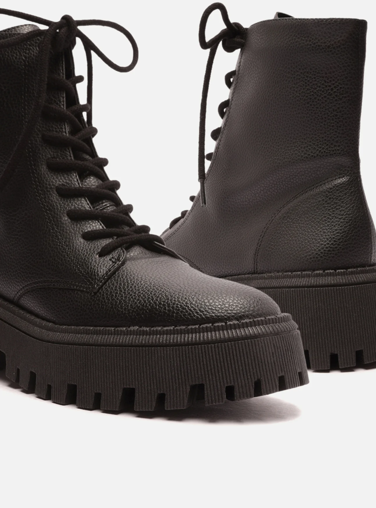 Maya  Tractor Boot - Image 4